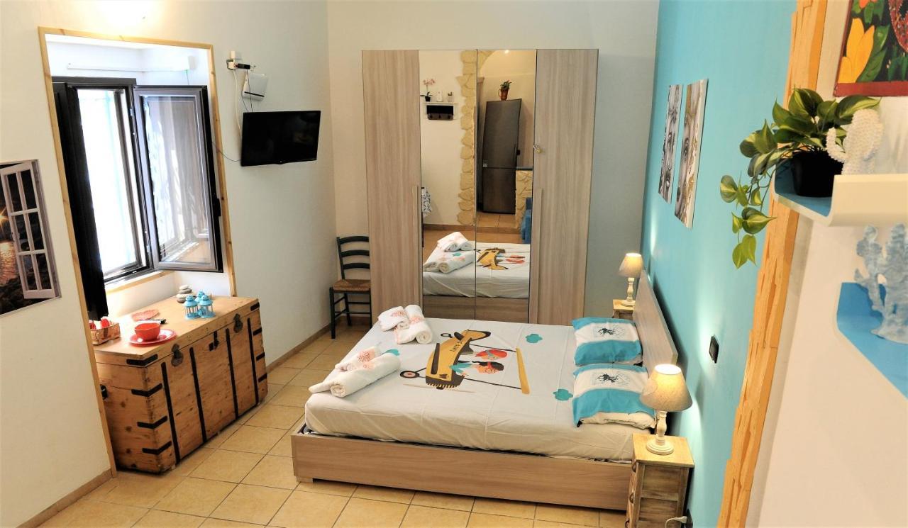 Ortigia Castel Maniace Apartment Syracuse Ngoại thất bức ảnh
